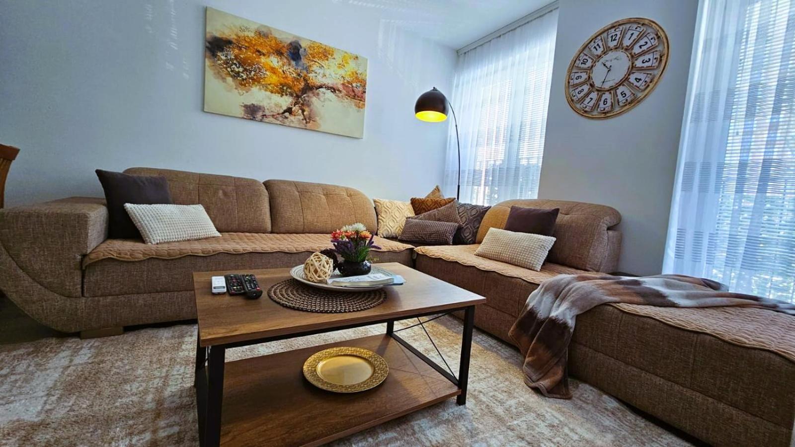 Superb 1 Bedroom In The Best Zone Of The City. Ferizaj Exterior foto